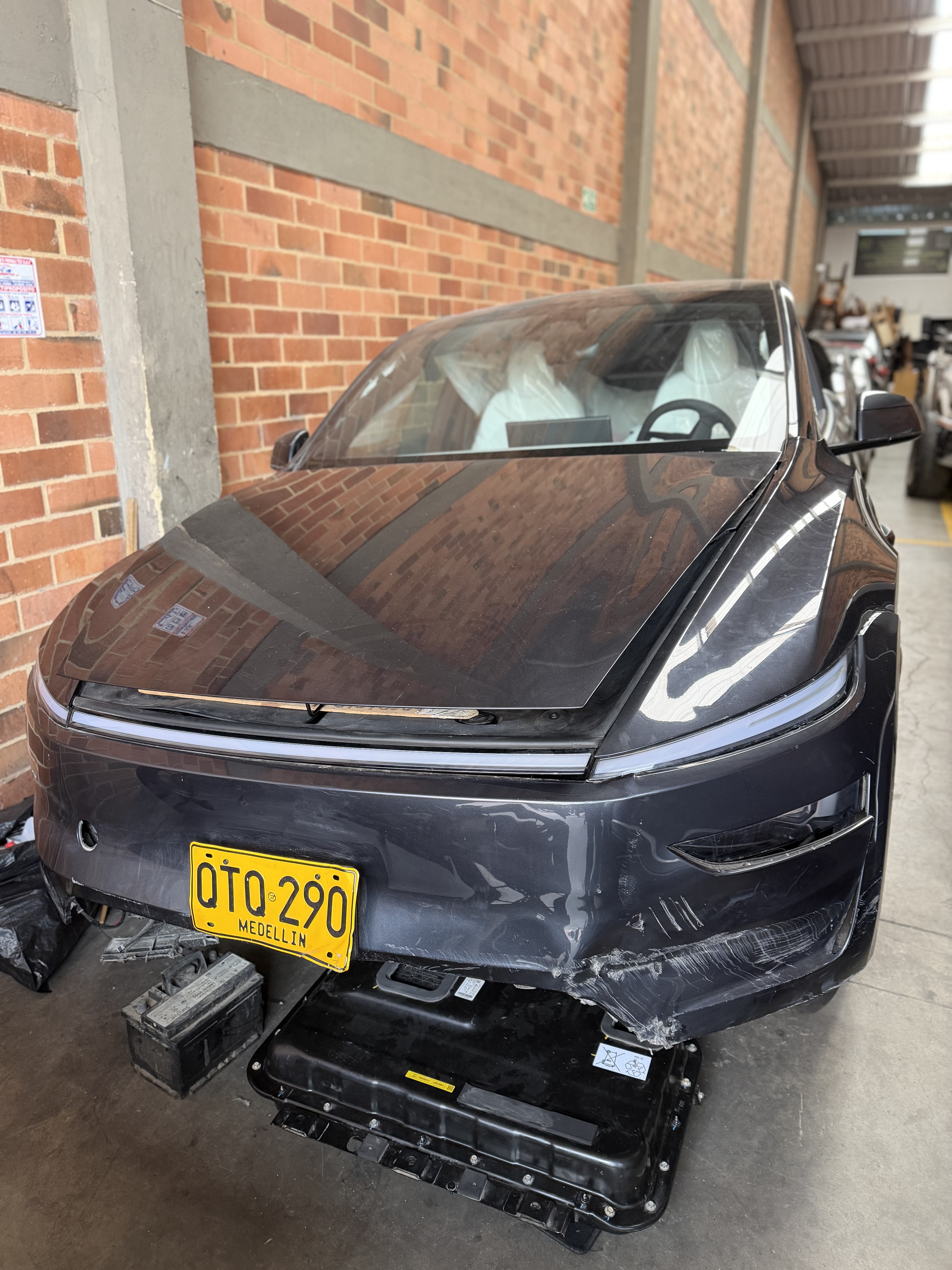 Tesla Model Y 2016
